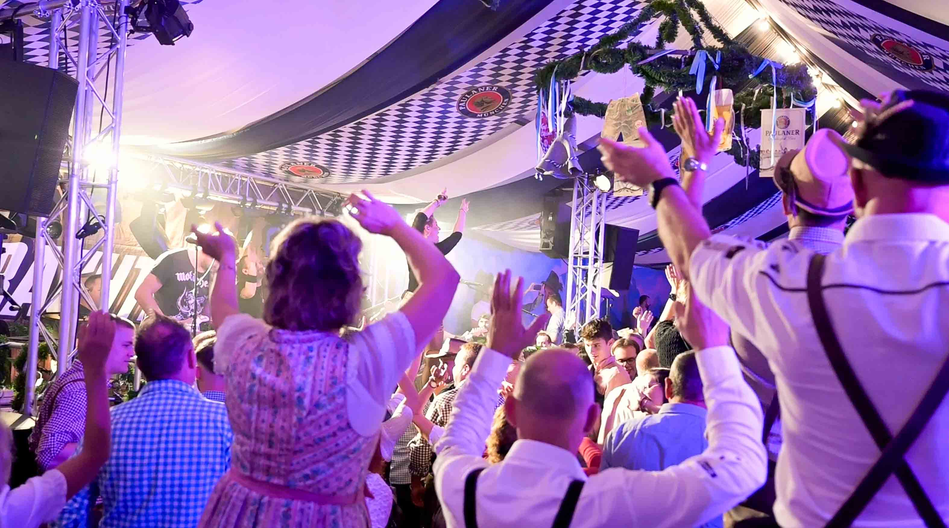 Wiesn Heuboden 26 6